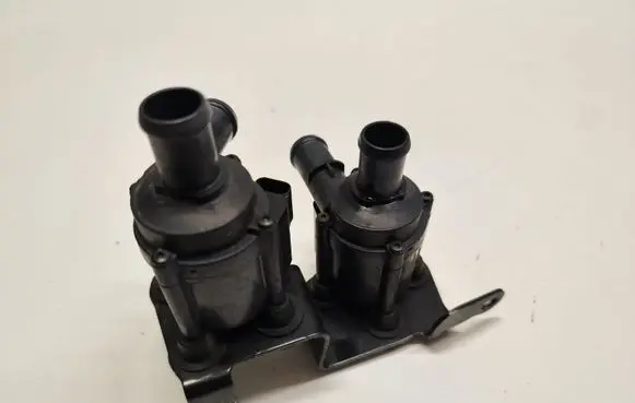 Audi A4 S4 B9 Electric auxiliary coolant/water pump 06H121601N