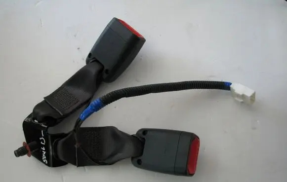 KIA Soul Middle seatbelt buckle (rear) 
