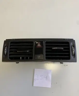 Mercedes-Benz C W204 Dash center air vent grill A2048303954