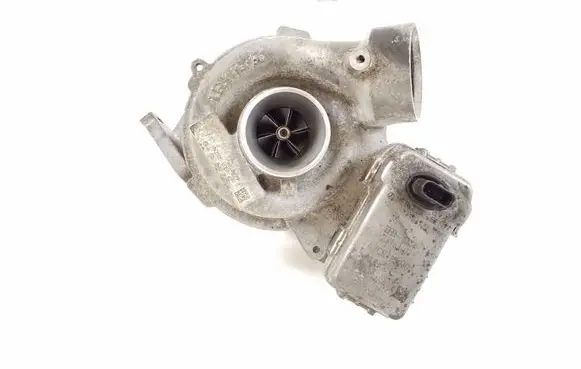 Mercedes-Benz E C207 W207 Turbo A6510903580