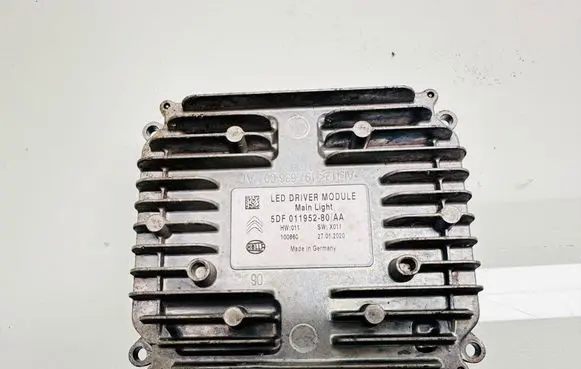 Citroen C5 Aircross Xenon control unit/module 5DF01195280
