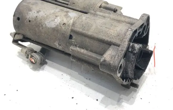 Audi A6 Allroad C6 Starter motor 06D911023A