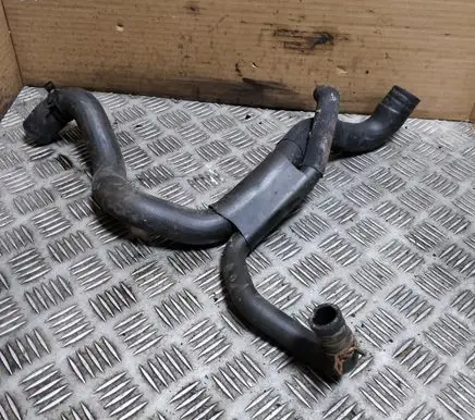 Mercedes-Benz A W177 Engine coolant pipe/hose