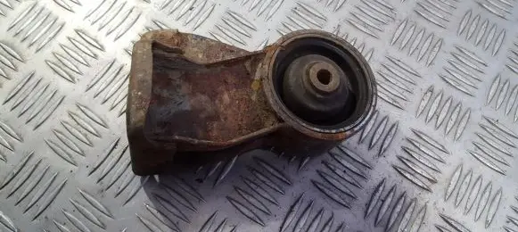 Mitsubishi Eclipse Engine mount bracket