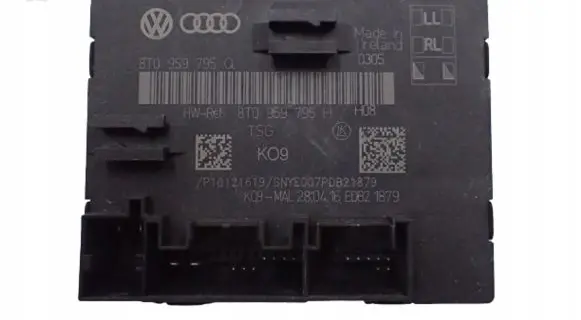 Audi A5 8T 8F Door control unit/module 8T0959795Q
