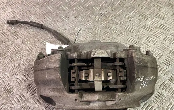 Mercedes-Benz C W205 Front brake caliper