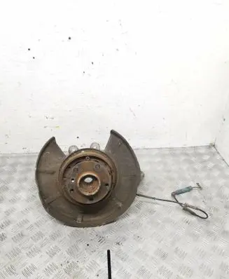 BMW 5 E60 E61 Rear wheel hub
