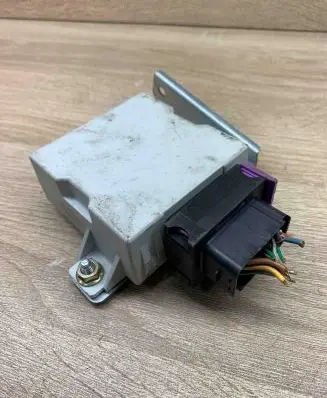 Toyota Avensis T250 Window wiper relay 150696
