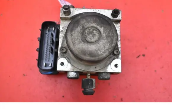 Nissan X-Trail T30 ABS Pump 47660EQ041