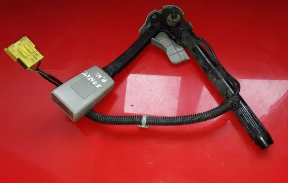 Hyundai Sonata Front seatbelt buckle 605462500A