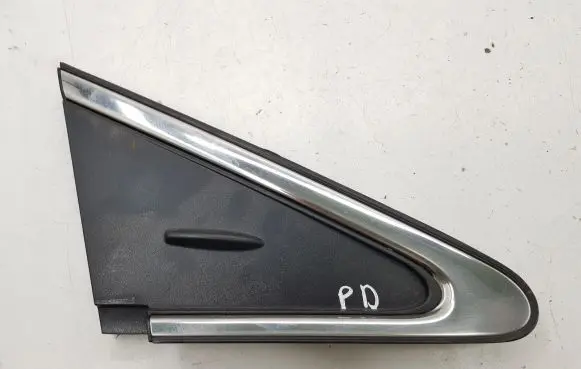 Toyota Avensis T270 Other front door trim element 6011705021