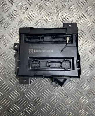 Audi A4 S4 B8 8K Comfort/convenience module 8K0907064FB 00002001