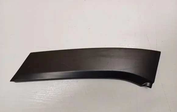 Suzuki SX4 S-Cross side skirts sill cover 8398061M0