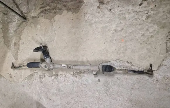 Mazda 6 Steering rack 57299320