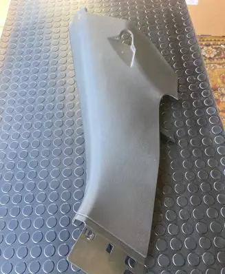 Porsche Cayenne (92A) (C) pillar trim 7P0867765D A053629