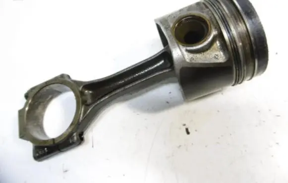 Volkswagen Touran I Piston 