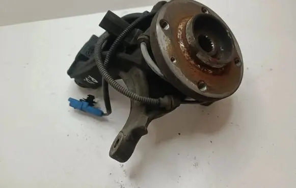Citroen C4 Cactus Front wheel hub