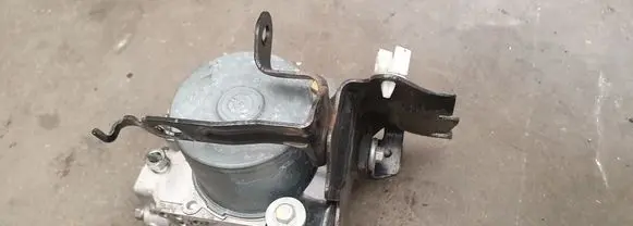 Mazda 6 ABS Pump GHR1437AO