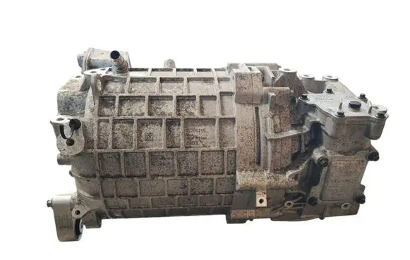 Polestar 2 Electric car motor P1216579 32280215 T7003868
