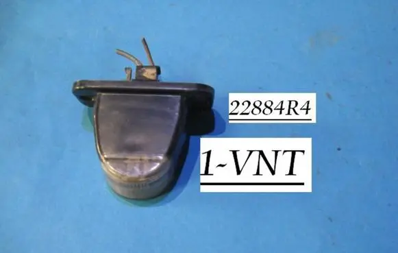 Volkswagen Transporter - Caravelle T4 Number plate light 22884R4