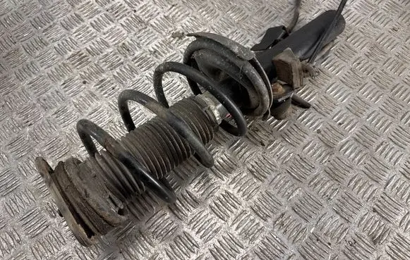 Mazda 3 II Front shock absorber/damper
