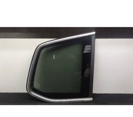 Rear side window