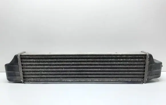 BMW X3 E83 Intercooler radiator 7789793 17517789793