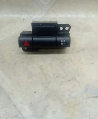 Chrysler 300 - 300C Hazard light switch 04602418AH