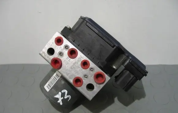 Mini Cooper Countryman R60 ABS Pump Array