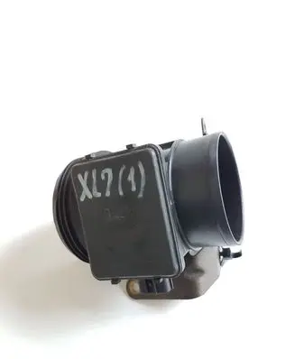 Suzuki XL7 I Mass air flow meter E5T53371