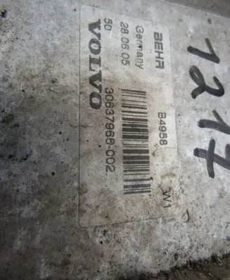 Volvo V50 Oil filter mounting bracket 30637966002