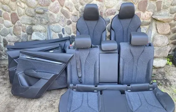 Skoda Elroq Seat set