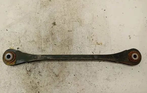 Volkswagen Touareg II Rear control arm 7P0501531