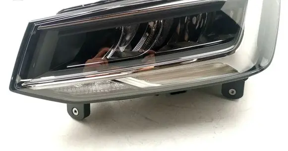 Audi SQ2 GA Headlight/headlamp 81A941011