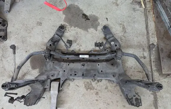 BMW 2 F44 Front subframe 6872729