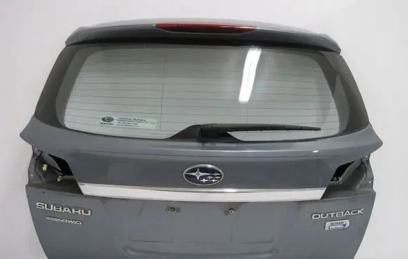 Subaru Outback Tailgate/trunk/boot lid 