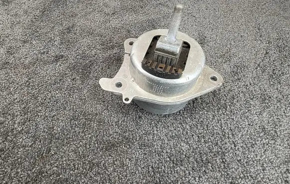Maserati Grecale Engine mount bracket 00505515100