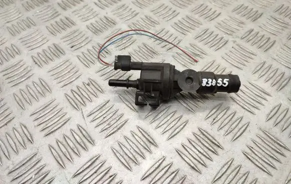 Mini One - Cooper F56 F55 Valve vacuum 7637268 763726804