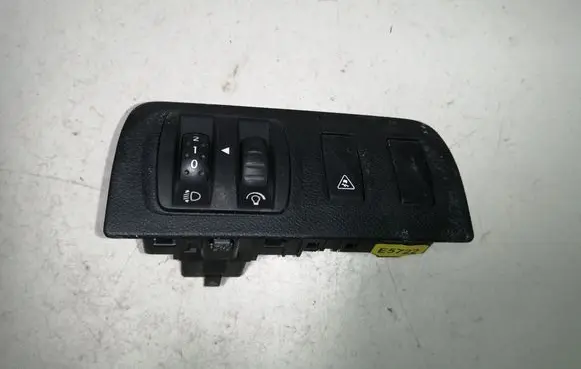 Renault Megane III Headlight level height control switch 648450001R
