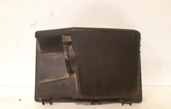 Volvo V70 Air filter box cover 8626061