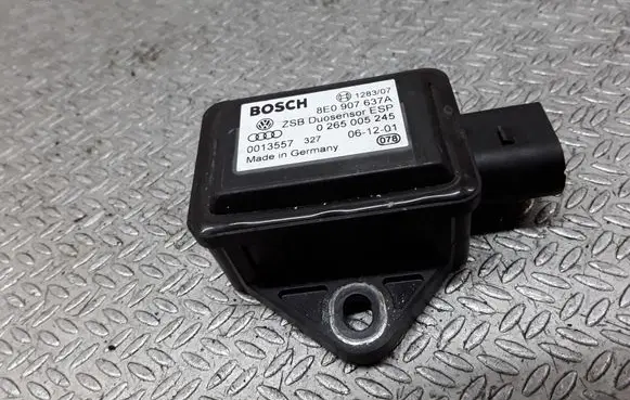 Audi A4 S4 B6 8E 8H ESP acceleration yaw rate sensor 8E0907637A 0265005245