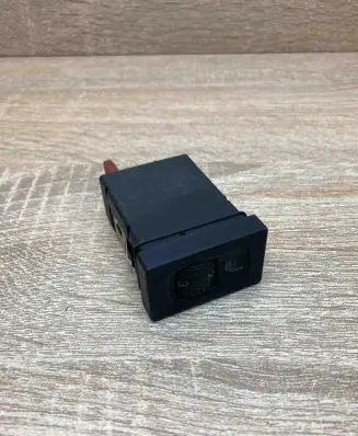Volkswagen Golf IV Seat heating switch 3B0963563D