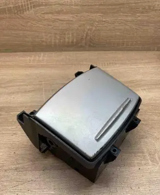 Audi A6 S6 C6 4F Car ashtray 4F1862533 22S