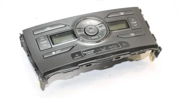 Toyota Auris 150 Climate control unit 5590002231