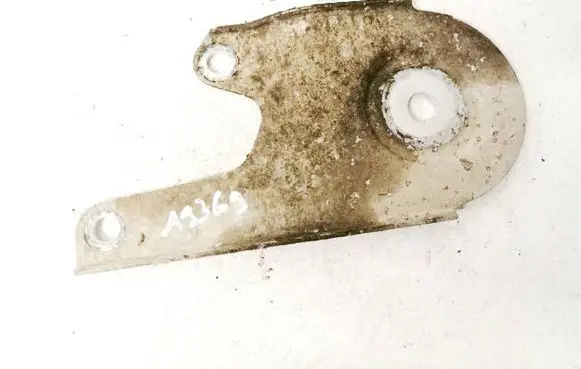 Audi A8 S8 D3 4E Engine mounting bracket