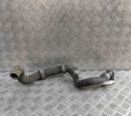 Audi Q7 4L Engine coolant pipe/hose 7L8121101B