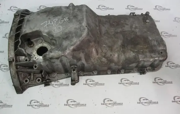 Mercedes-Benz C W203 Oil sump R6460142102