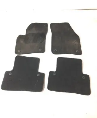 Volvo V50 Car floor mat set 31332127