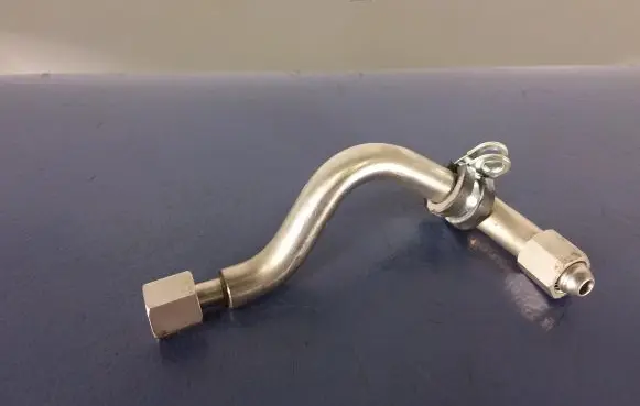 Skoda Kodiaq Fuel line pipe 06L127501E