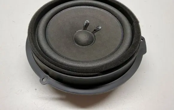 Ford Mustang VI Front door speaker DS7T18808 26265146